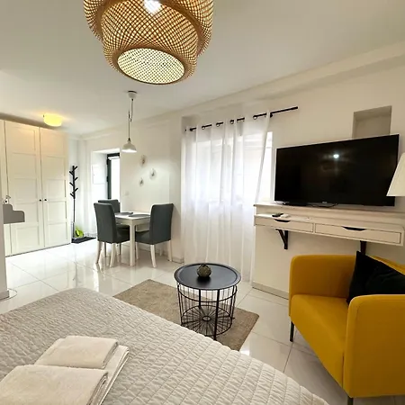 Apartamento The Charm Heritage Sutivan
